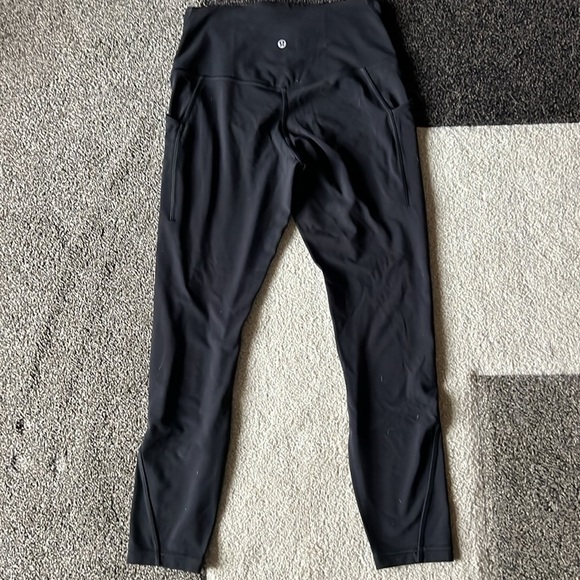 Lululemon Black Yoga Pants 2 Side Pockets, Waistband Pocket - 8 - Picture 5 of 9